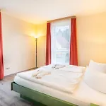 Tropenhaus Bansin Aparthotel 4*