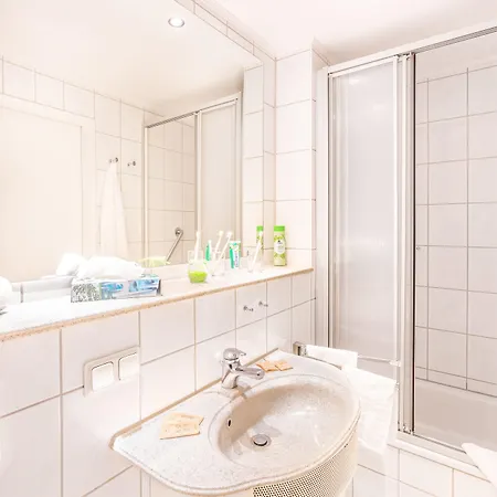 Apart Otel Tropenhaus Bansin