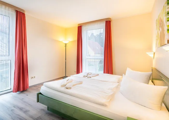 Tropenhaus Bansin 公寓式酒店 4*