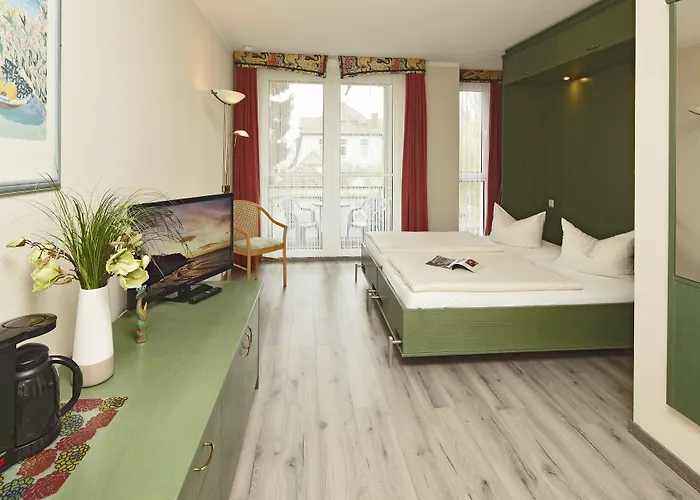 Tropenhaus Bansin Apartahotel 4*