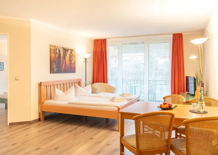 Tropenhaus Bansin Apartahotel 4*